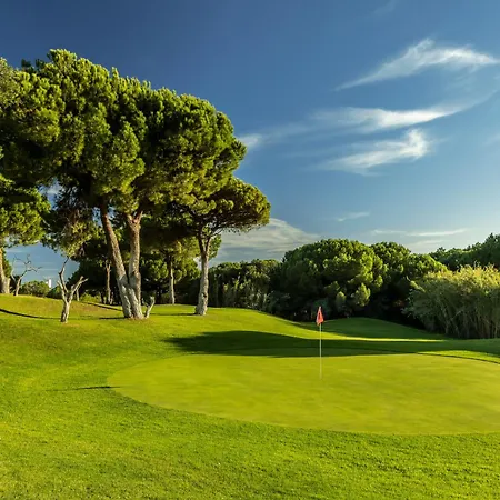 Balaia Golf Village Üdülőközpont 4*