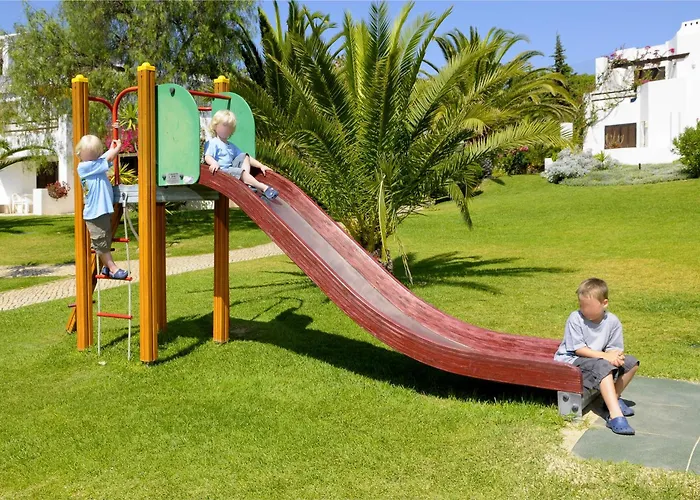 Balaia Golf Village Курортный комплекс 4*